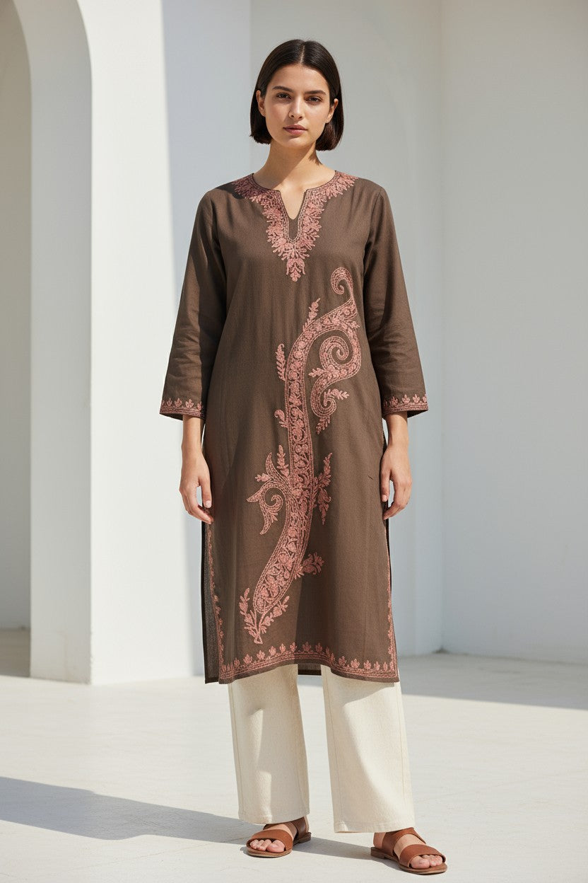 Kashmiri Aari Embroidered Woollen Pheran – Brown