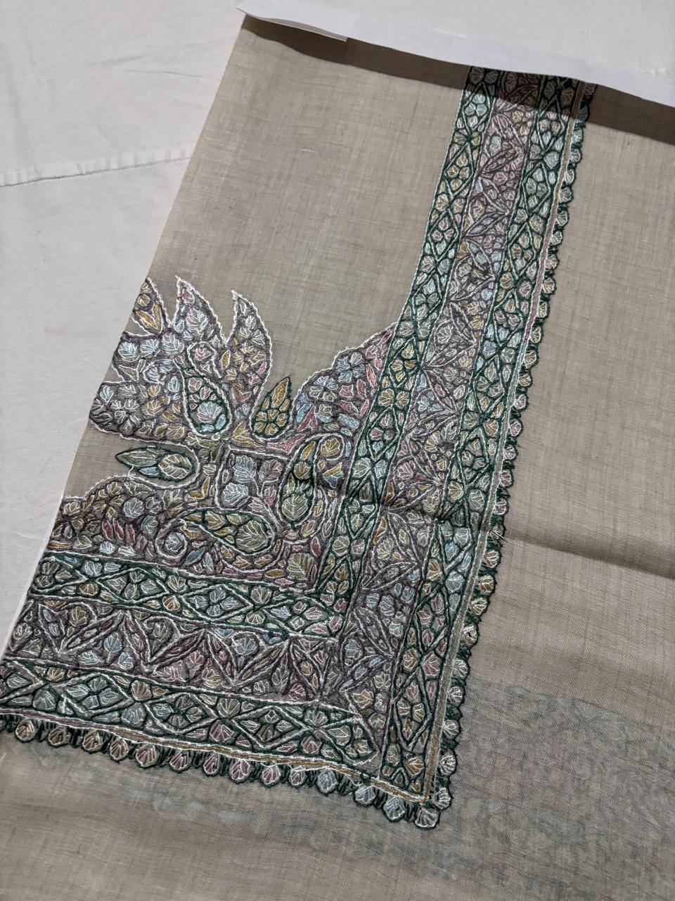 Sozni Hand Embroidered Mens Ghutra | Square Scarf