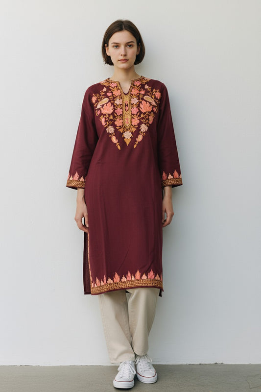 Kashmiri Aari Embroidered Woollen Pheran – Maroon