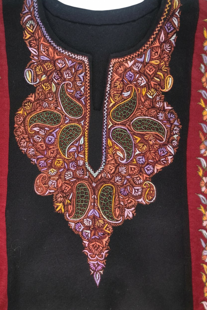 Pure Count Blend with Hand Sozni Pheran With Stole